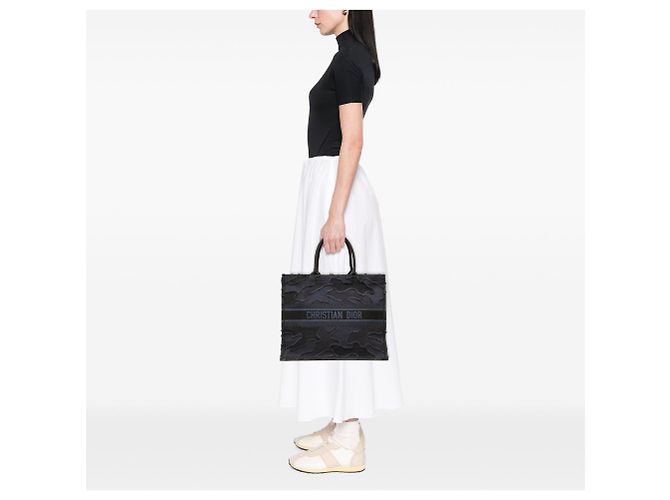 Dior Large Book Tote aus bestickter Canvas Camouflage Blau - Ansicht 5