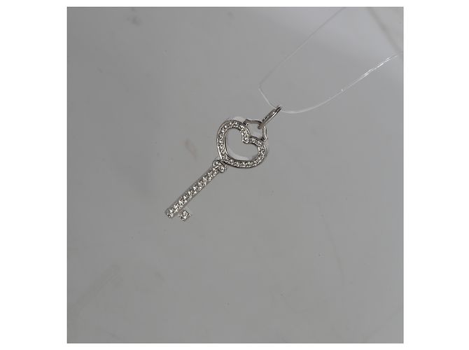 Colgante Mini Corazón Llave en Platino y Diamantes Tiffany & Co. - vista 5