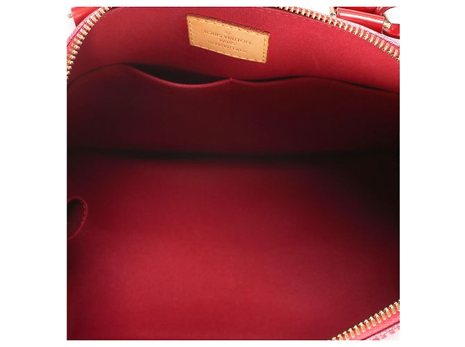 Louis Vuitton Pomme D'Amour Monogram Vernis Alma PM - vista 5