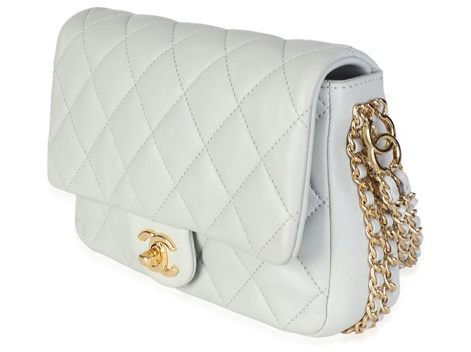 Bolsa Chanel CC You Mini Flap em pele de cordeiro acolchoada Dusty Blue - vista 3