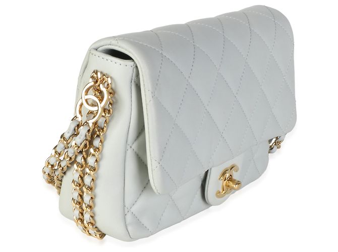 Bolsa Chanel CC You Mini Flap em pele de cordeiro acolchoada Dusty Blue - vista 4