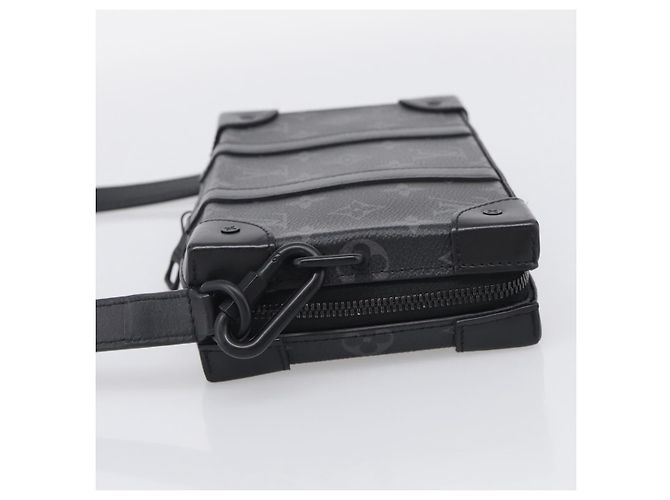 LOUIS VUITTON Monogram Eclipse Soft Trunk Wallet Bag M69838 LV Auth ka6865V - Jerrillo - vista 4