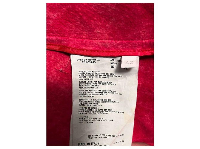 Giacca cropped Prada in pelle d'agnello rossa con hardware dorato Taglia 42 Usata - vista 6