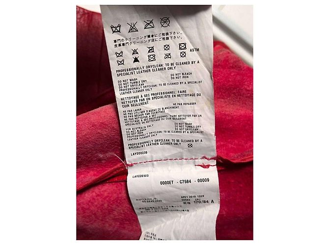 Giacca cropped Prada in pelle d'agnello rossa con hardware dorato Taglia 42 Usata - vista 7