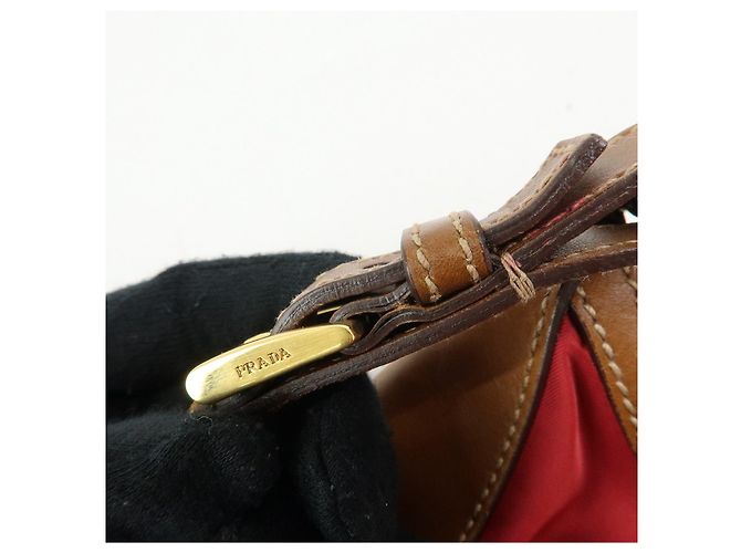 Borsa a tracolla in nylon e pelle con logo triangolare PRADA Rosso Beige Marrone - vista 10