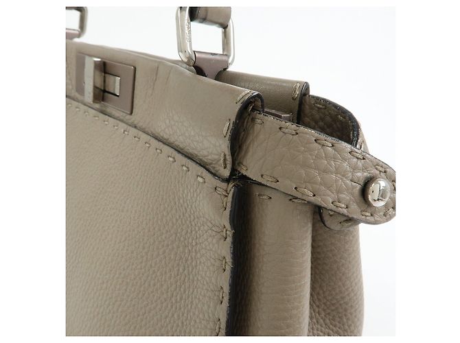 FENDI Peekaboo Medium Borsa 2Way in Pelle Borsa a Mano e a Spalla Greige 8BN290 - vista 16
