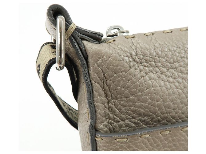 FENDI Selleria Borsa a tracolla in pelle Greige 8BT092 - vista 14