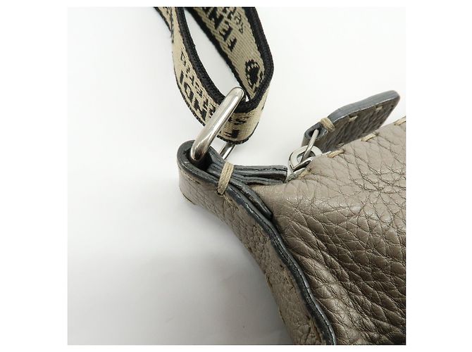 FENDI Selleria Borsa a tracolla in pelle Greige 8BT092 - vista 9