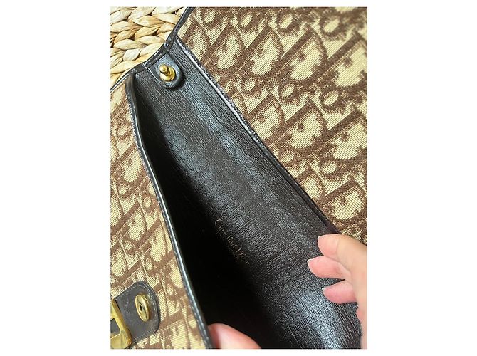 Clutch Dior Monogram Marrón y Negro - vista 12