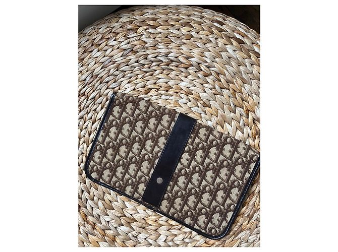 Clutch Dior Monogram Marrón y Negro - vista 7