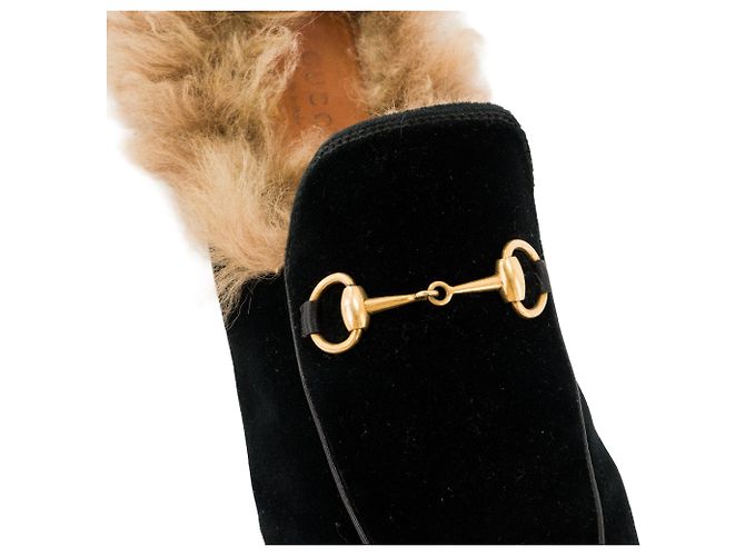 GUCCI - Mules Gucci Princetown in velluto nero e pelliccia beige (T38) - vista 5