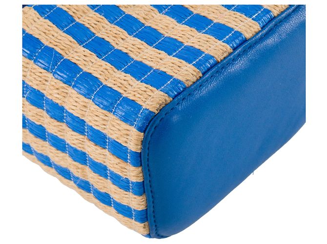 CHANEL - Borsa a tracolla Mini Chanel Vanity in rafia blu e beige - vista 6