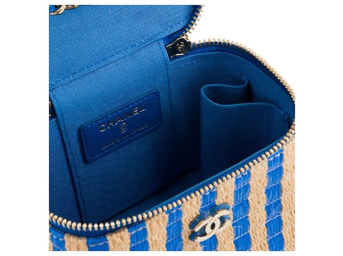 CHANEL - Borsa a tracolla Mini Chanel Vanity in rafia blu e beige - vista 7