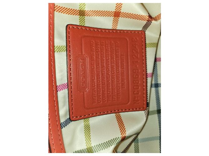 Coach orange Leder-Handtasche mit Kussverschluss - Ansicht 14