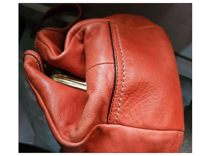 Coach orange Leder-Handtasche mit Kussverschluss - Ansicht 7