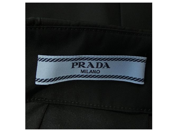 Prada Re-Nylon Rock mit Dreieckslogo - Ansicht 4