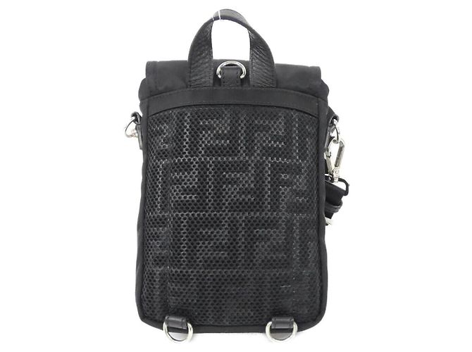 Fendi Nylon Schultertasche - Ansicht 2