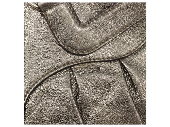 Salvatore Ferragamo Gancini Hand Bag Leather Gold - vista 8