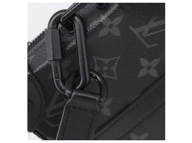 LOUIS VUITTON Monogram Eclipse Soft Trunk Wallet Bag M69838 LV - view 25