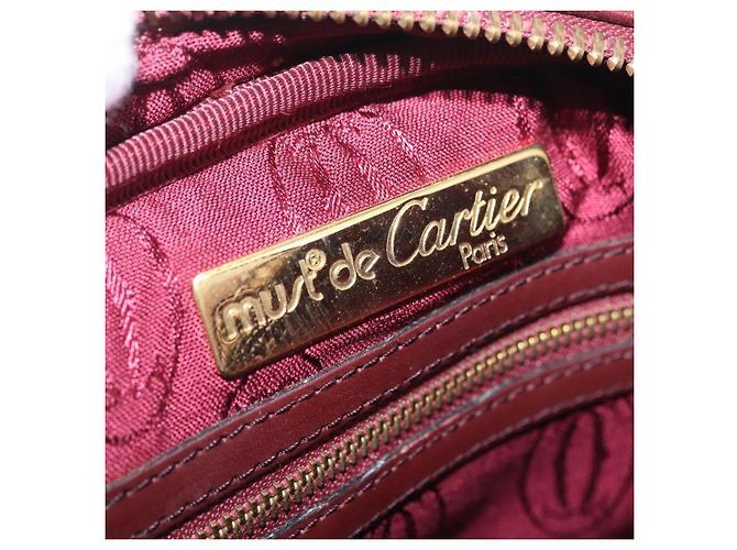 Cartier Must Line Shoulder Bag Leather Bordeaux Gold - vista 19