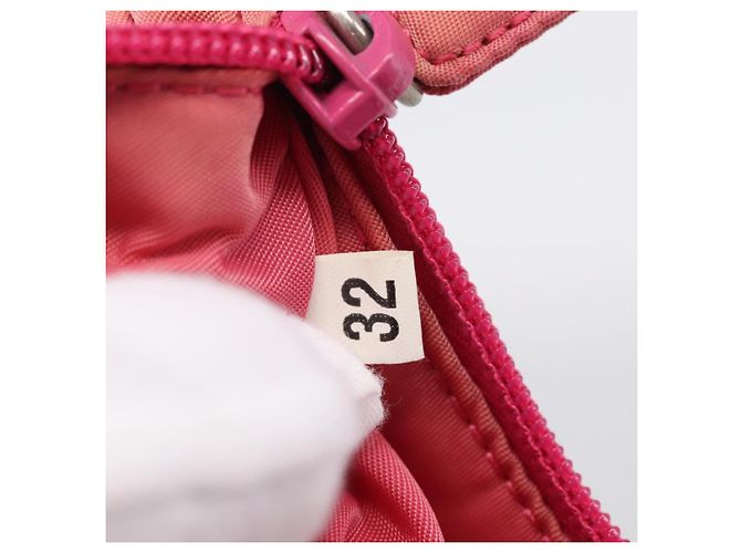 PRADA Pochette à main Nylon Rose Argent - vue 20