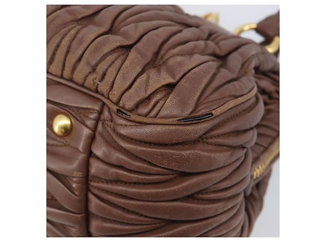Miu Miu Matelasse Hand Bag Leather Brown Gold - vista 10