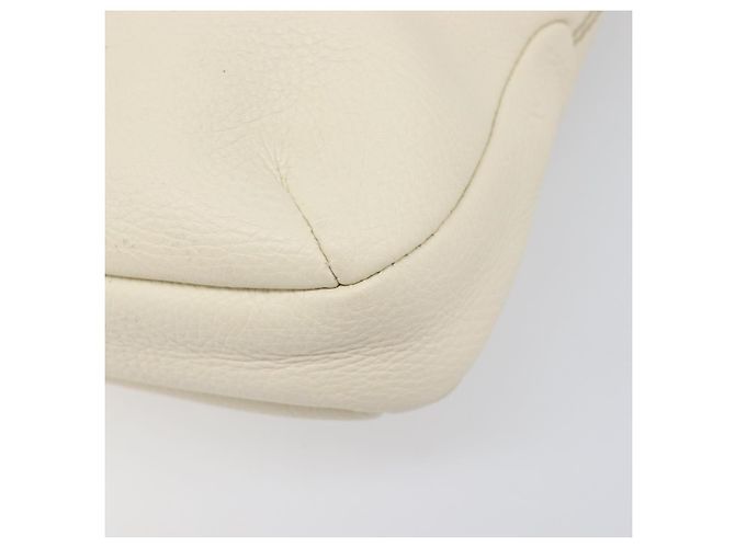 Salvatore Ferragamo Gancini Shoulder Bag Leather Ivory Silver - vista 11