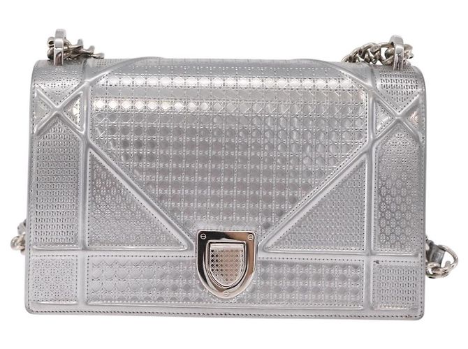 Christian Dior Diorama Schultertasche mit Kette Lackleder Silber - Ansicht 2