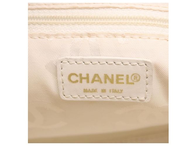 CHANEL COCO Mark Shoulder Bag Caviar Skin White Gold CC - vista 20
