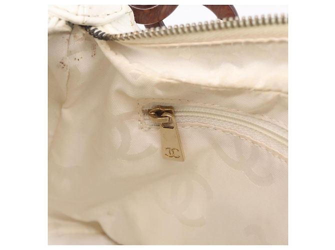 CHANEL COCO Mark Shoulder Bag Caviar Skin White Gold CC - vista 23