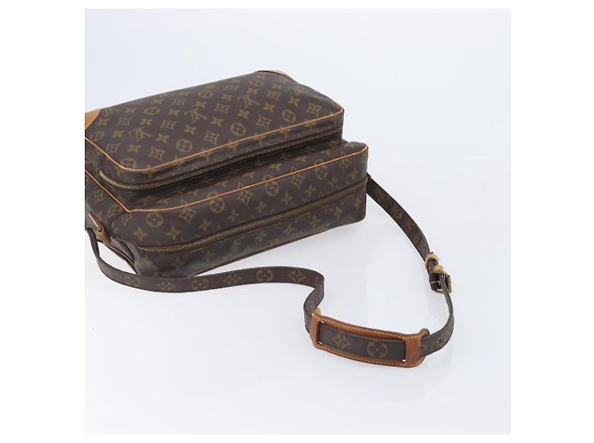 LOUIS VUITTON Bolso de hombro Monogram Nile GM M45242 LV - vista 7