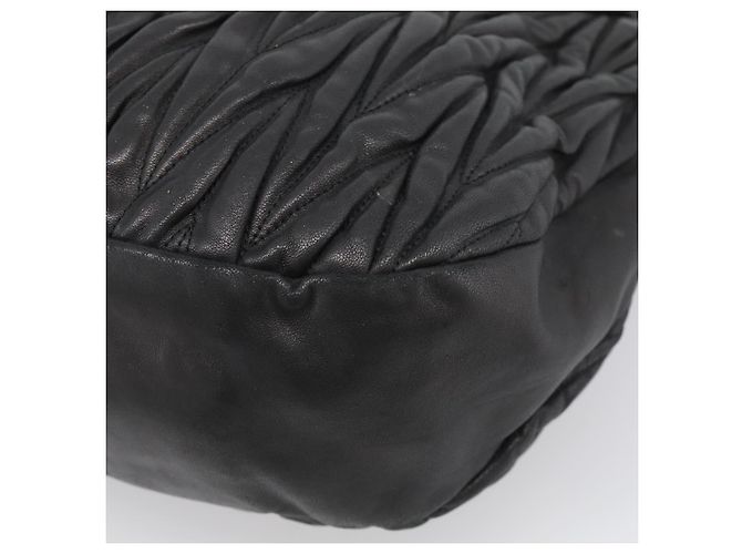 Miu Miu Matelasse Shoulder Bag Leather 2way Black Gold - vista 18