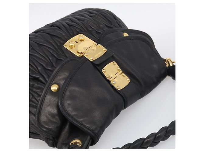 Miu Miu Matelasse Shoulder Bag Leather 2way Black Gold - vista 6