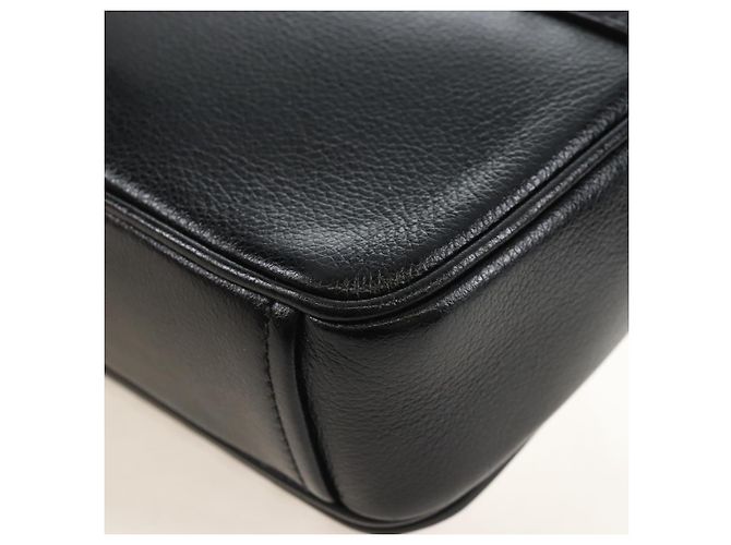 PRADA Chain Shoulder Bag Leather White Black - vista 24