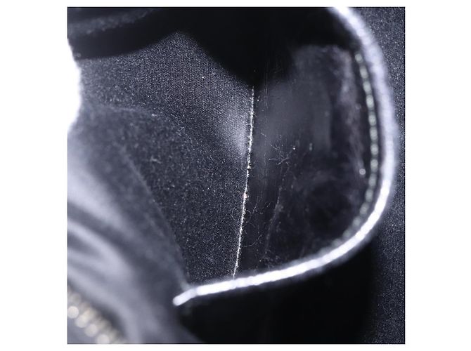 Miu Miu Matelasse Shoulder Bag Leather Black Silver - vista 26
