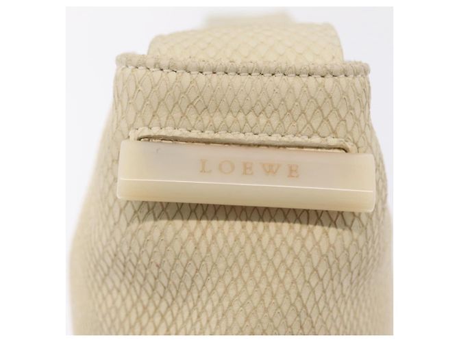 Bolsa de Ombro LOEWE em Camurça Marfim Dourado - vista 14