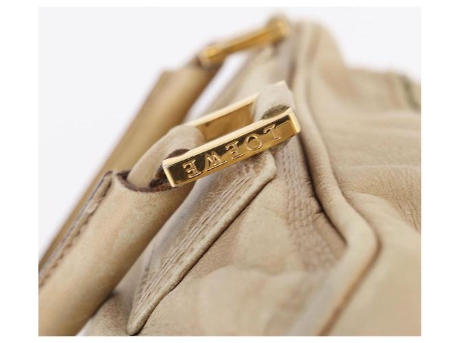 LOEWE Anagram Amazona 28 Hand Bag Leather Gold - vista 15