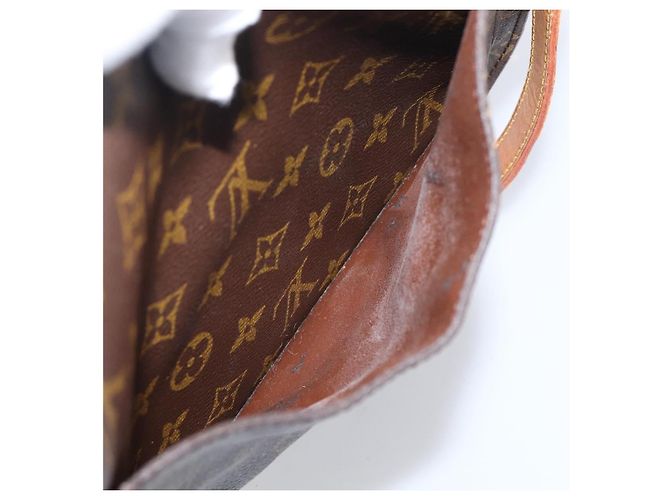 Saint-Cloud LOUIS VUITTON Monogram Saint Cloud GM Shoulder Bag M51242 LV - Ansicht 29