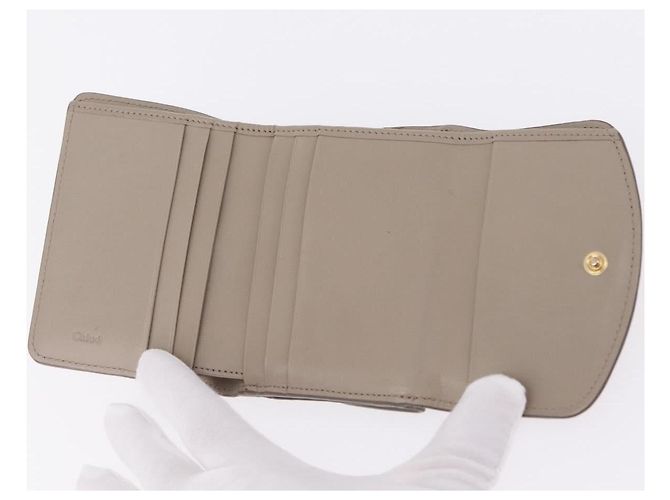 Chloé Chloe C Trifold Wallet Leather Beige Gold Tone - vista 13
