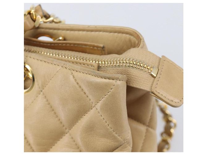 CHANEL Matelasse Chain Shoulder Bag Lamb Skin Beige Gold CC - vista 18