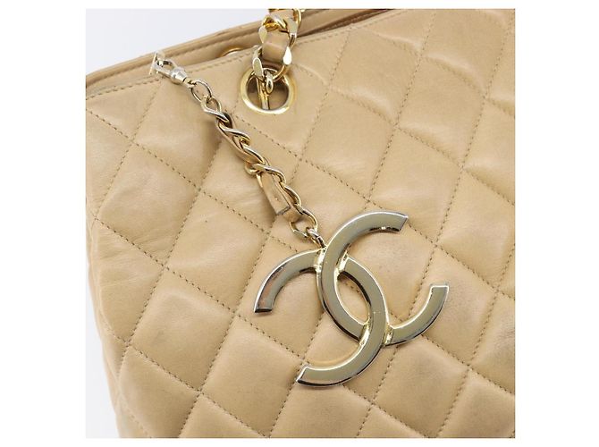 CHANEL Matelasse Chain Shoulder Bag Lamb Skin Beige Gold CC - vista 19