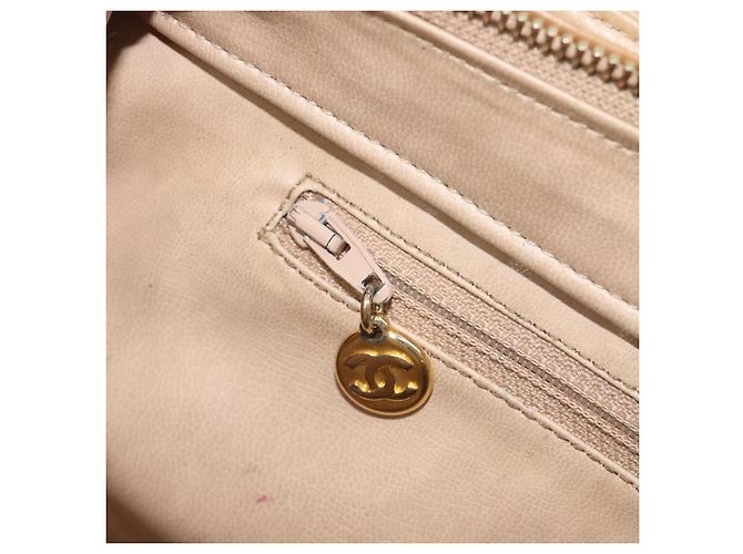 CHANEL Matelasse Chain Shoulder Bag Lamb Skin Beige Gold CC - vista 26