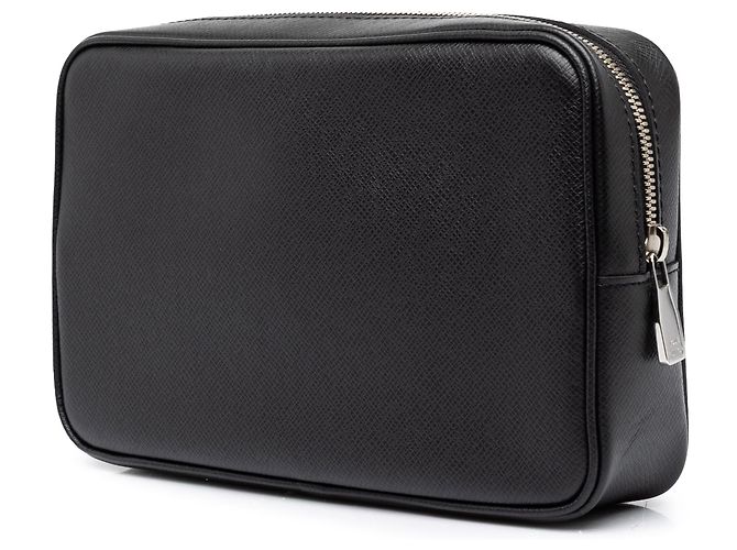 Louis Vuitton Black Taiga Pochette Kasai - vista 2