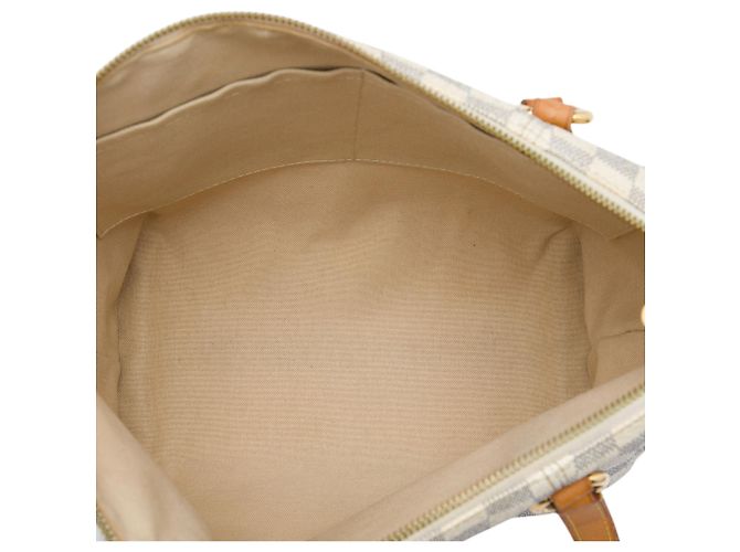 Louis Vuitton White Damier Azur Totally PM - vista 4
