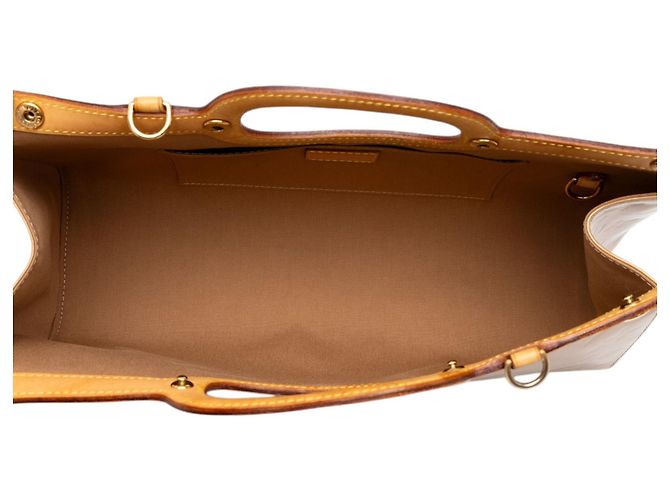 Louis Vuitton Brown Monogram Vernis Roxbury Drive - vista 4