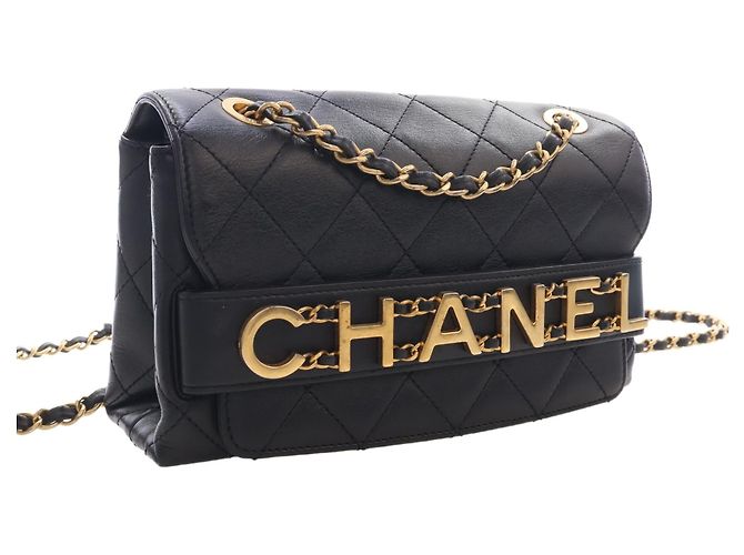 Chanel Black Small Quilted Calfskin Enchained Flap - vista 12
