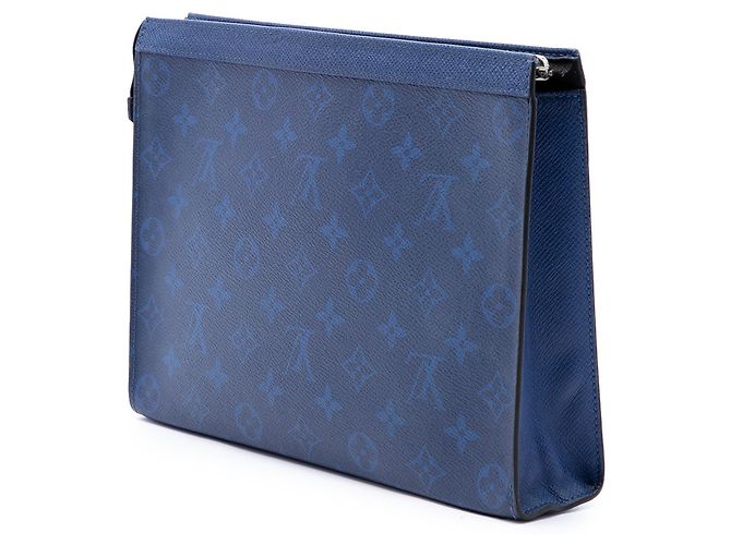 Louis Vuitton Blue Monogram Taigarama Pochette Voyage MM - vista 2
