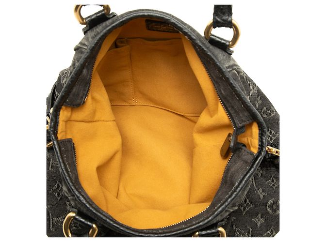 Louis Vuitton Black Monogram Denim Neo Cabby MM - vista 4