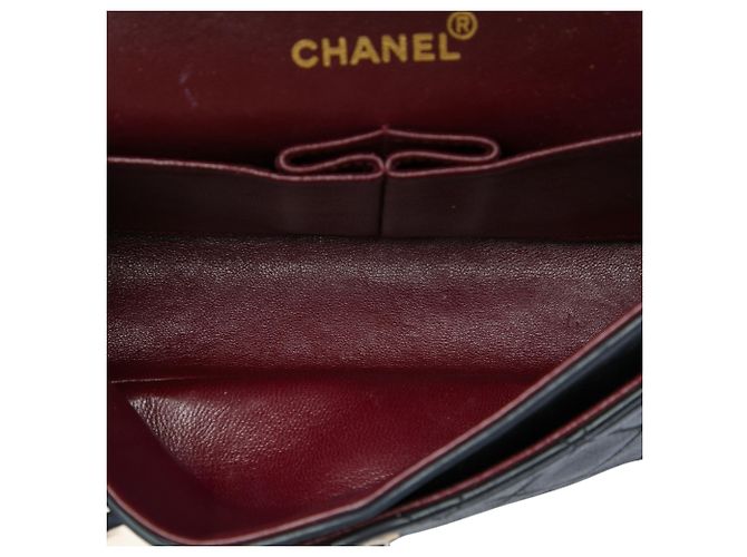 Chanel Black Small Classic Lambskin Double Flap - vista 4
