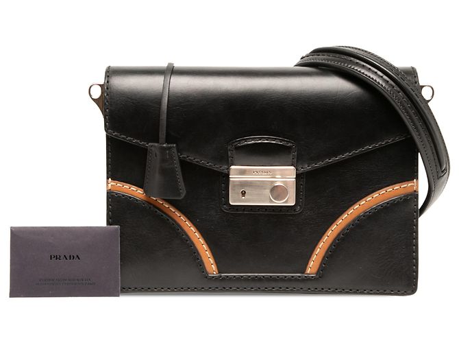 Bolso Satchel Prada Black Vitello Stitched Sound Lock - vista 6